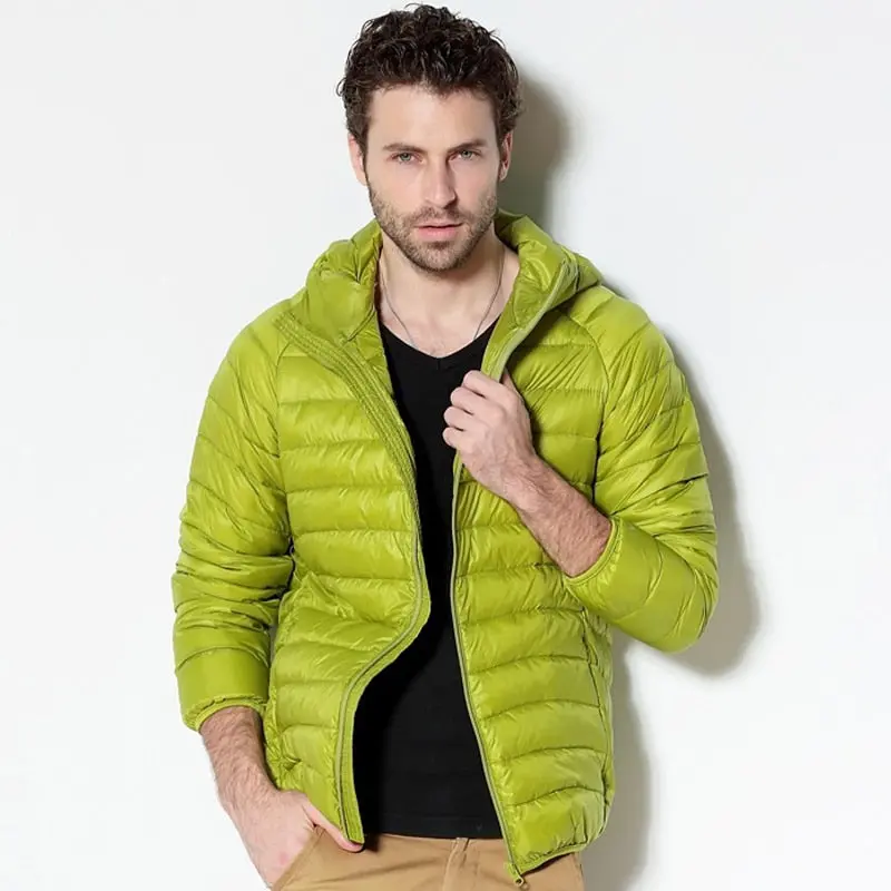 2018 New Men White Duck Down Jacket Portable Hooded Down Coat Ultralight Men Winter Coat Warm Thermal Down Parkas Plus Size 1