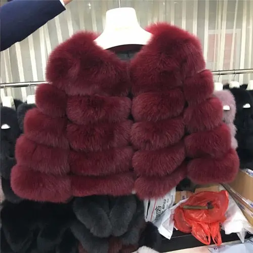 Elevate your cold-weather wardrobe with the Fursarcar Women's Real Fur Coat — a chic, short-length natural fur jacket designed for timeless luxury and modern winter style. - Image 11