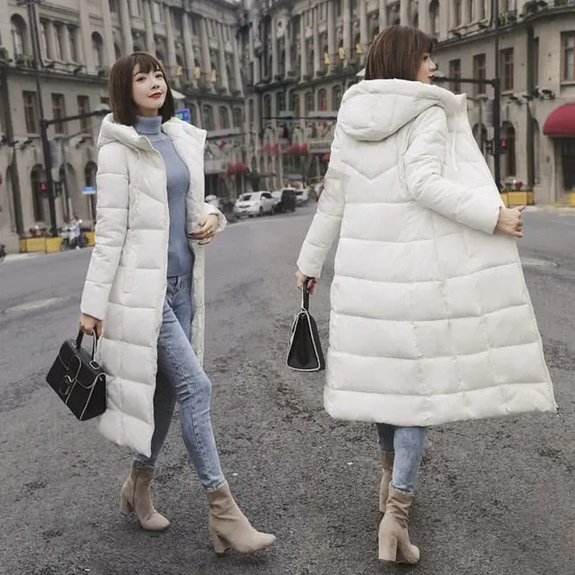 Stylish plus size long down parka featuring a cozy hood, premium insulation, and modern design—ideal for cold autumn and winter days. - Image 7