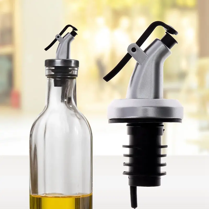 Oil Sprayer Liquor Dispenser Wine Pourers Flip Top Beer Bottle Cap Stopper  Leak Proof Pourer Kitchen Accessories Color Random 1