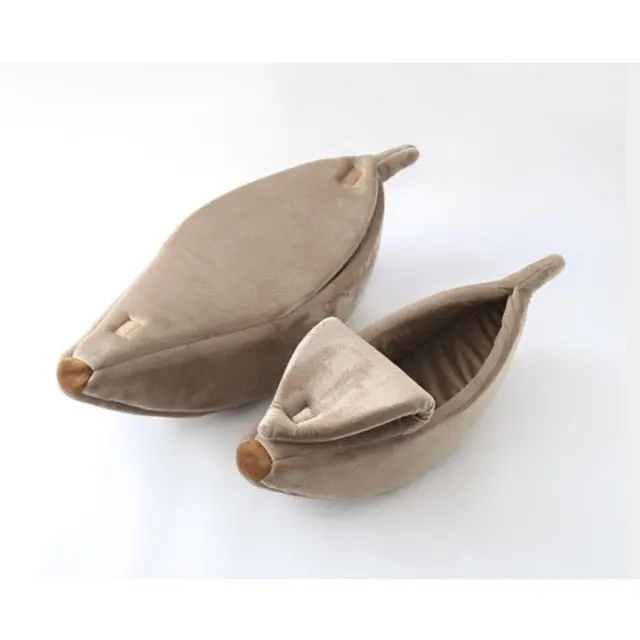 Cozy Banana-Shaped Cat Bed – Warm, Portable Pet Kennel & Cushioned Basket for Cats and Kittens - Image 6