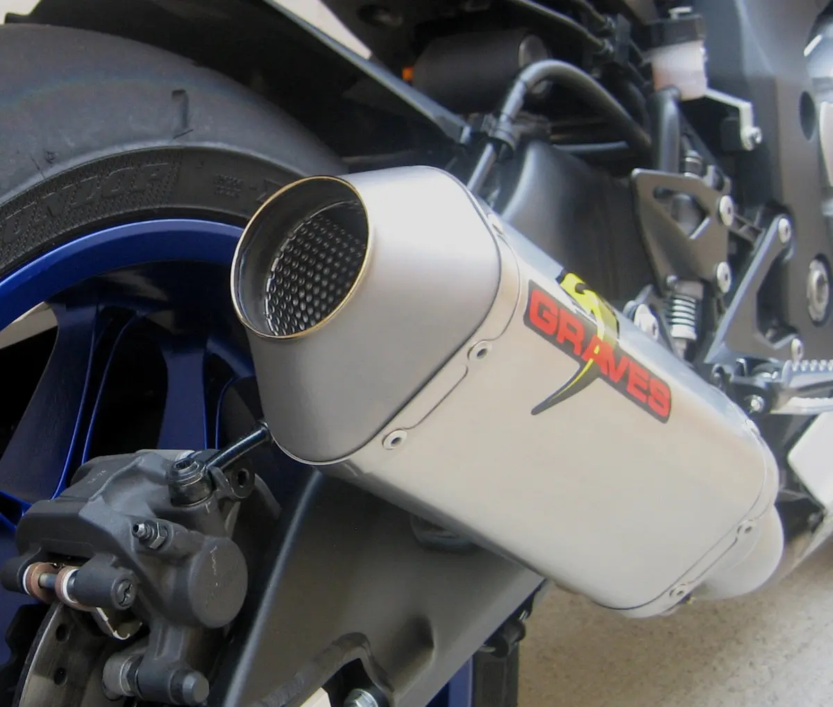 Graves Motorsports Yamaha R1 Cat Eliminator Titanium Exhaust 2