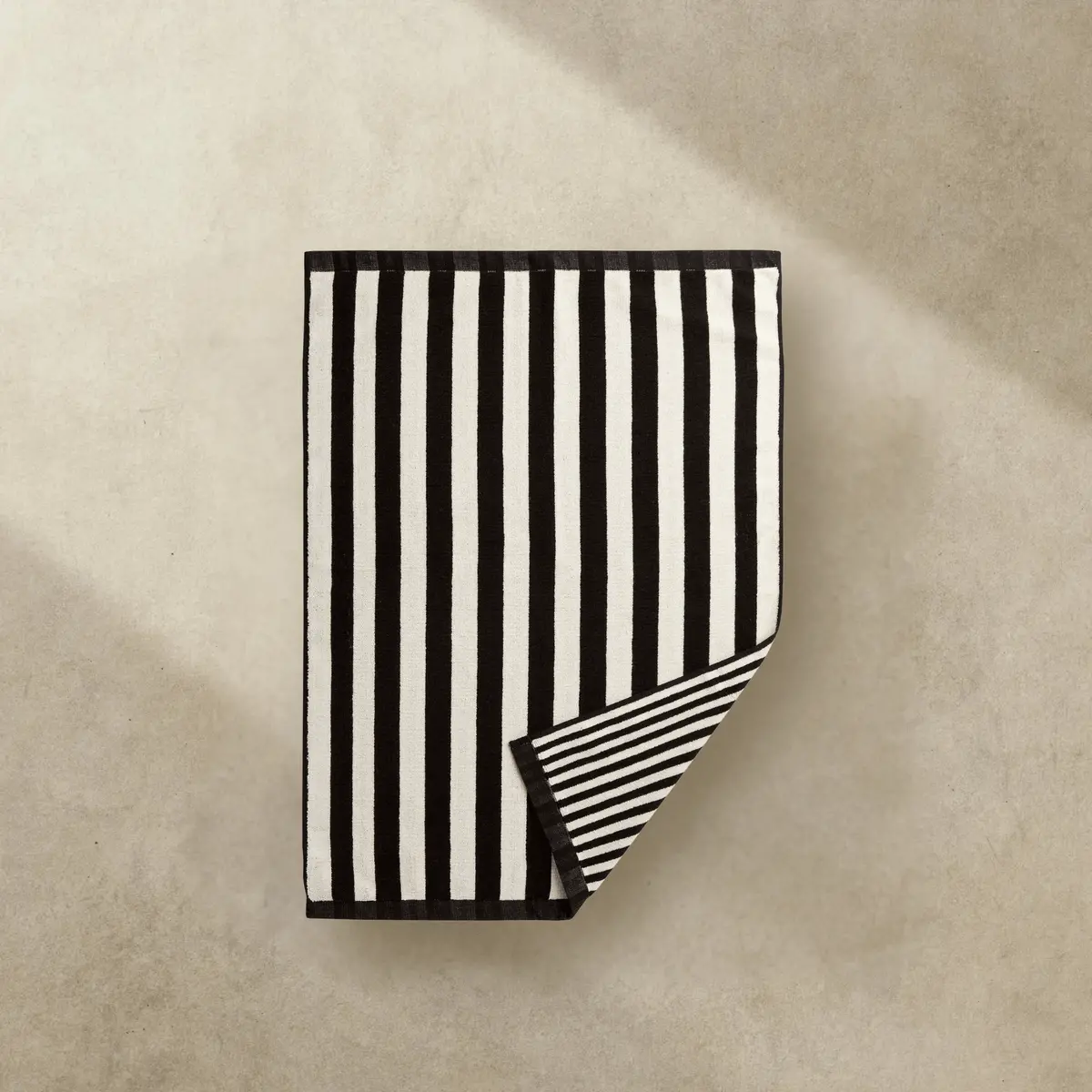 Raye Bath Mat Large - Noir 1