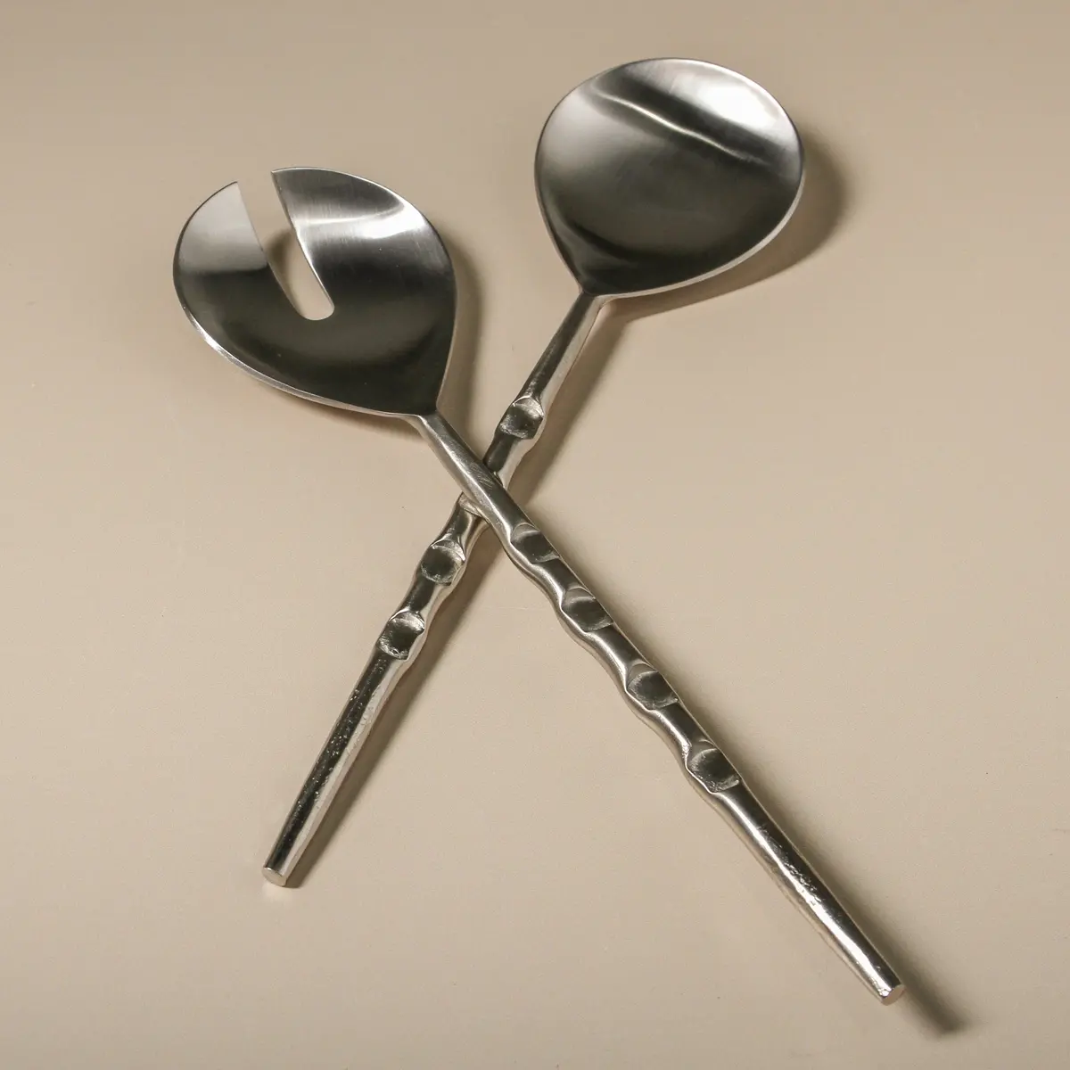 Sculpt Salad Servers 1
