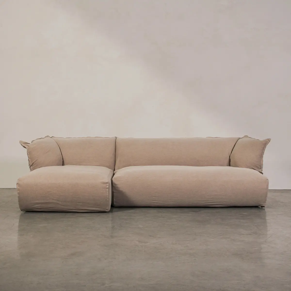 Serene Left Chaise Sofa - Linen 1
