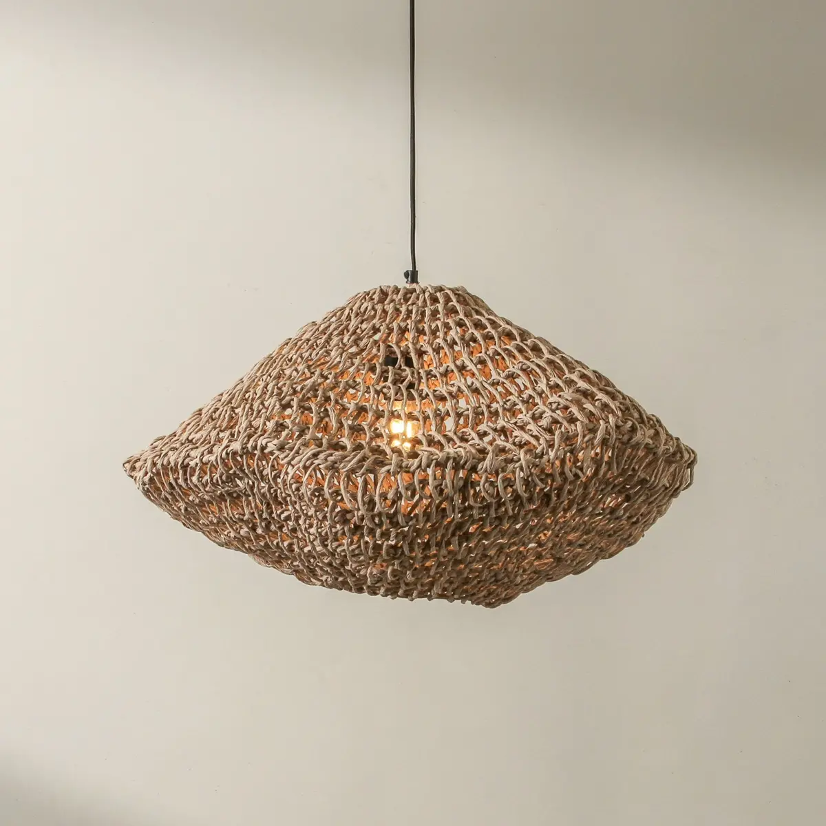 Stratus Pendant Natural 1