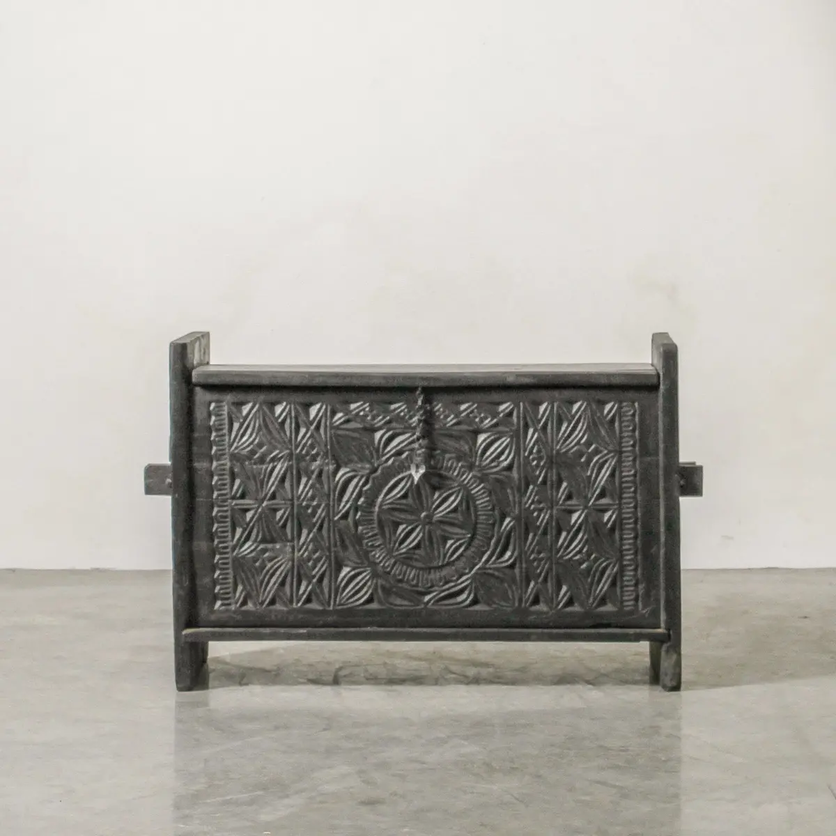 Vintage Indian Carved Box 1