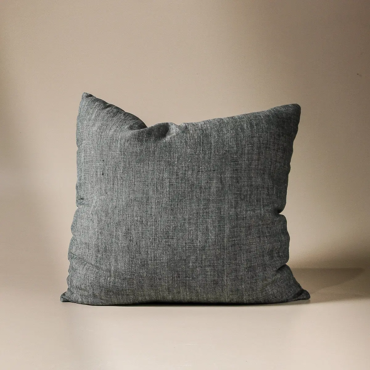 Willow Cushion Portofine Pine 1