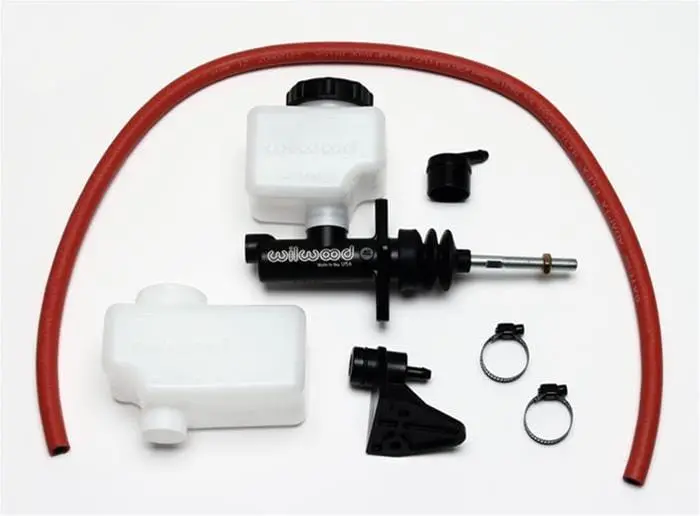 Wilwood Compact Remote-Mount Master Cylinder – Flange-Mounted, Dual-Circuit Design (260-13619) 1